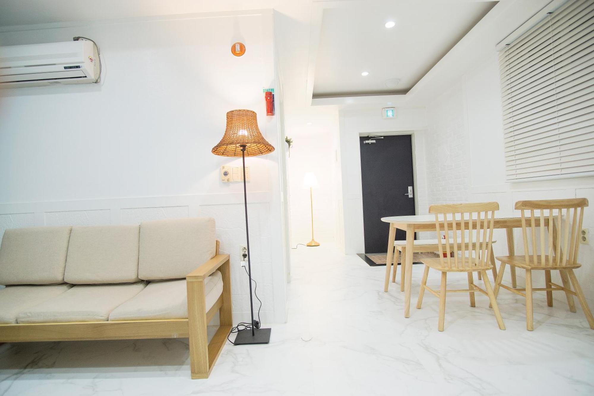 Taean Sharon Pension Room photo